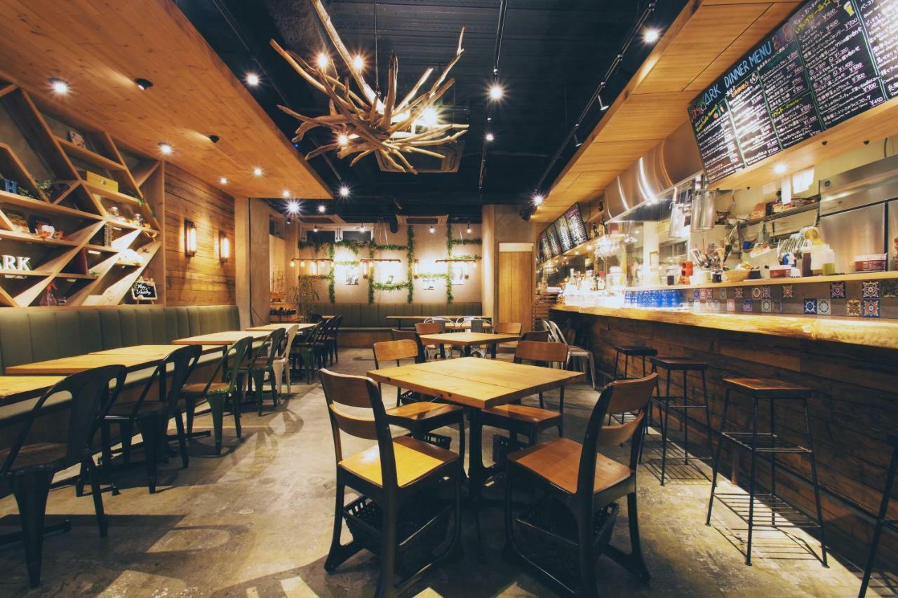 Ark Hostel Osaka Eksteriør billede